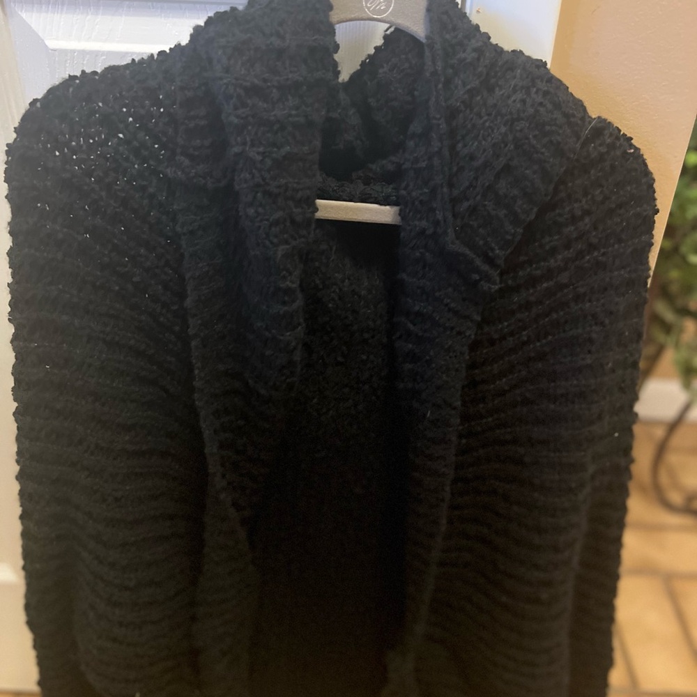 SHEIN Black Knit Cardigan